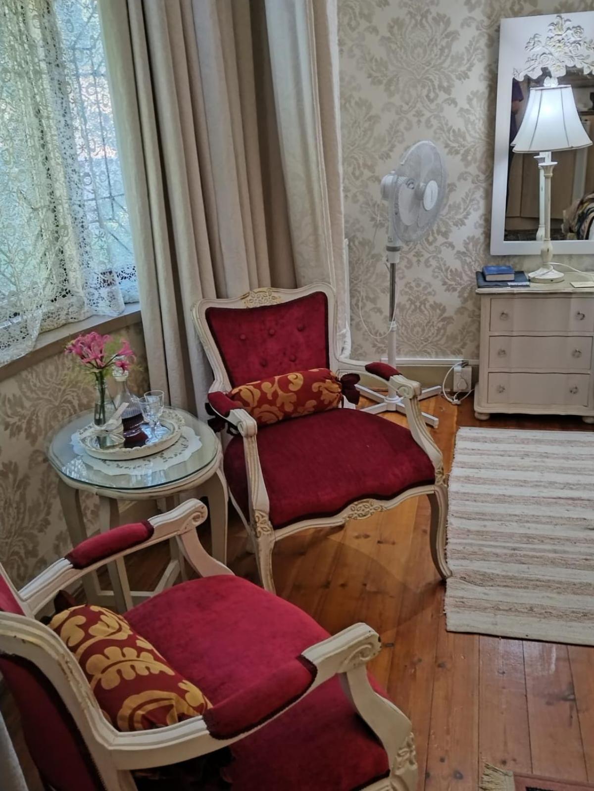 A La Maison Boutique Guesthouse Парейс Екстериор снимка