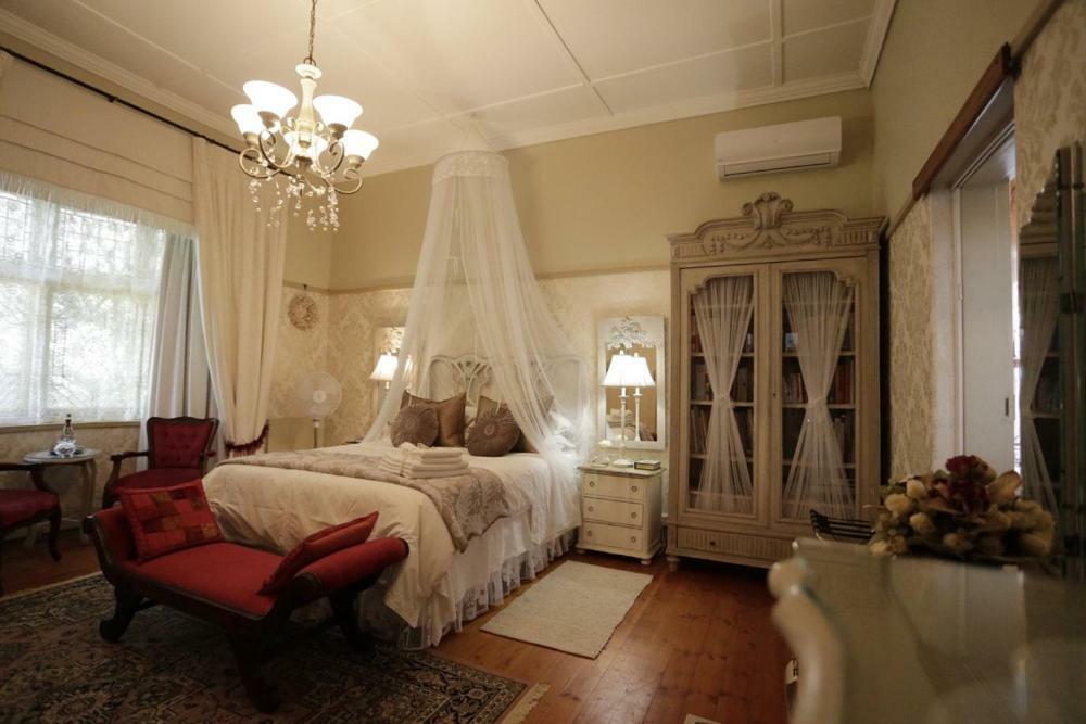 A La Maison Boutique Guesthouse Парейс Екстериор снимка